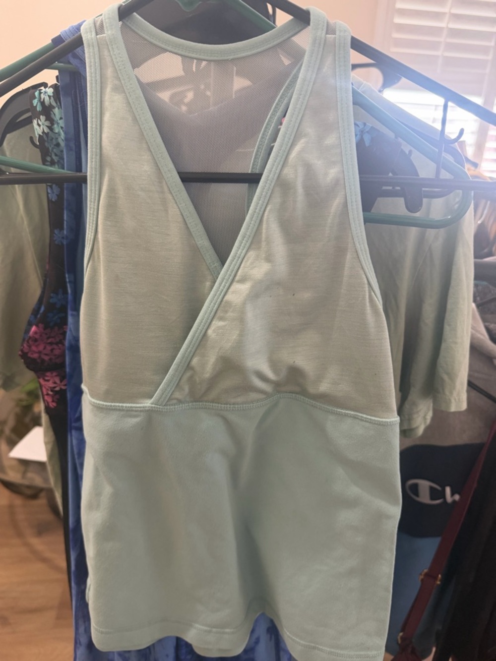 lululemon athletica Light Mint Cross-Front Sports Bra Tank Size 4